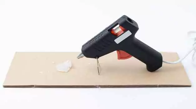 can-hot-glue-be-used-on-any-surface